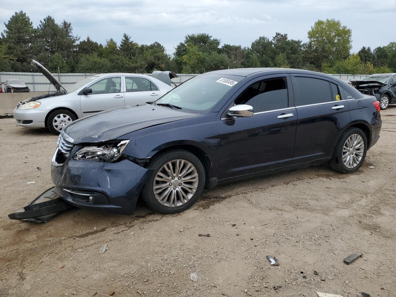 2012 CHRYSLER 200