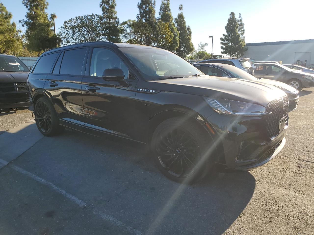 2025 LINCOLN Aviator
