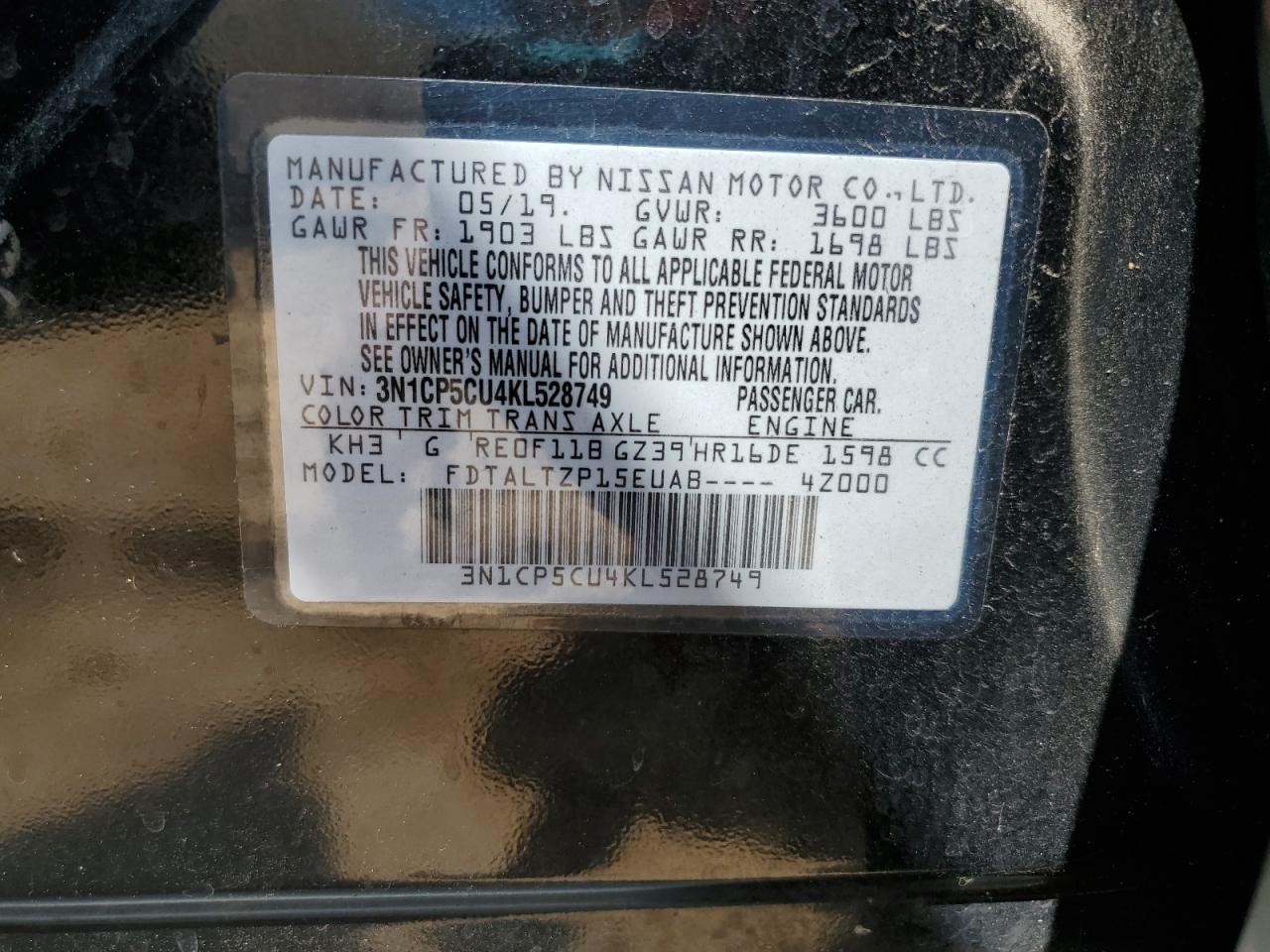 2019 NISSAN KICKS