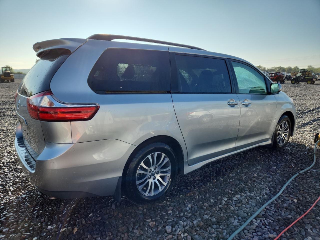 2019 TOYOTA SIENNA
