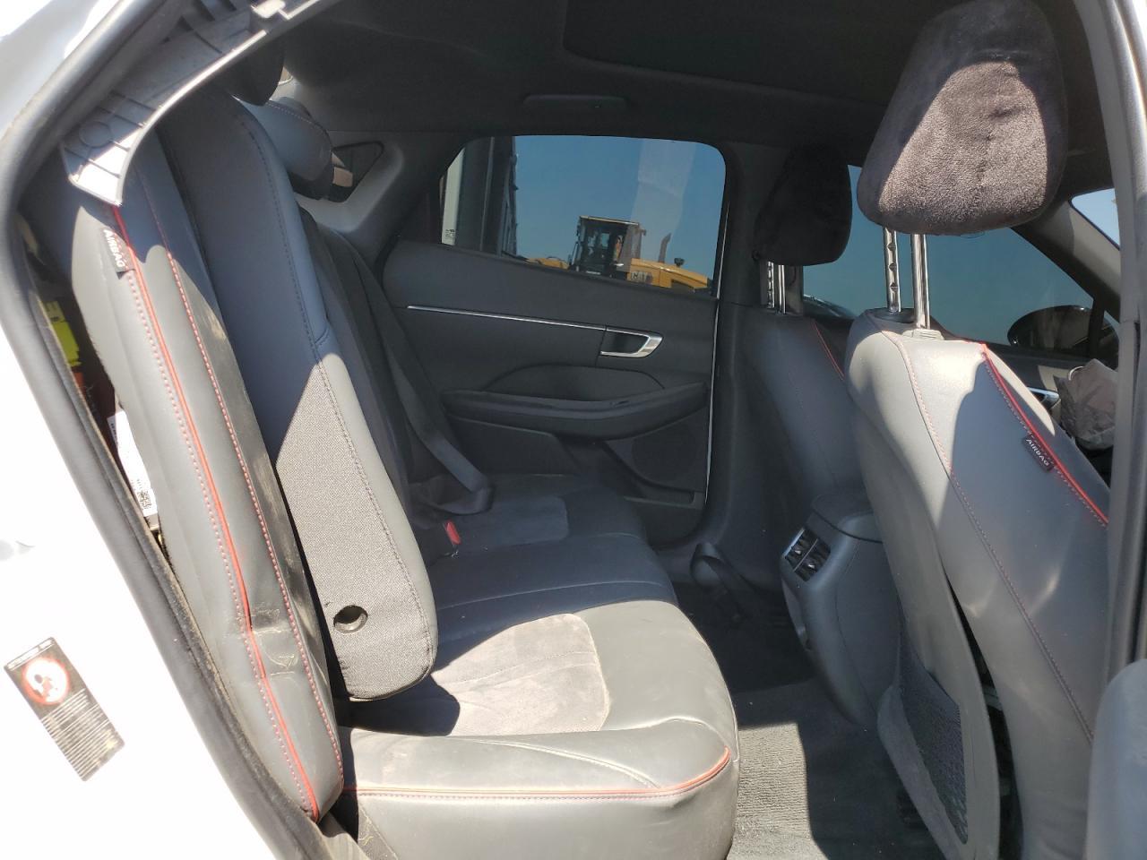 2022 HYUNDAI SONATA