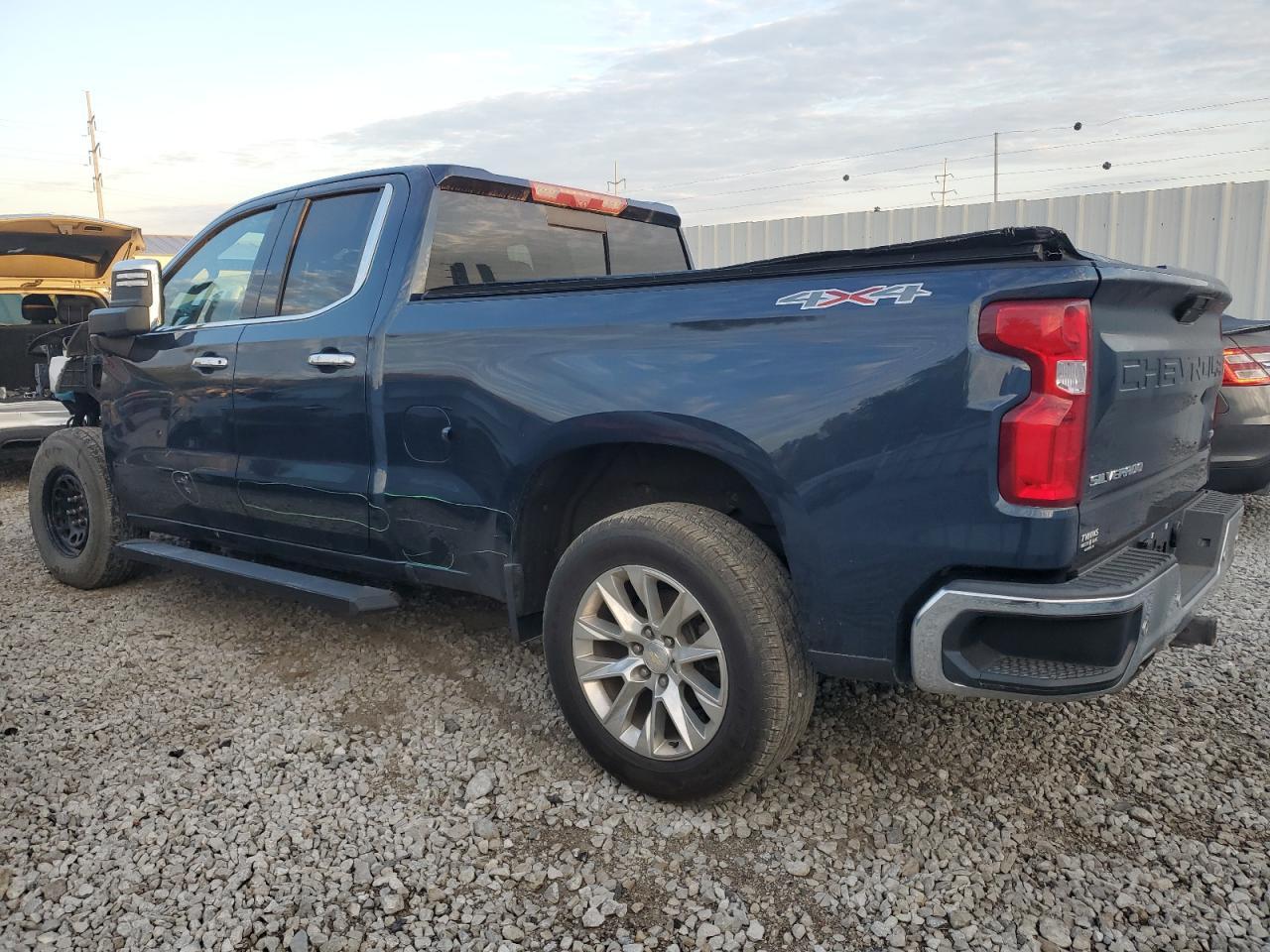 2020 CHEVROLET Silverado