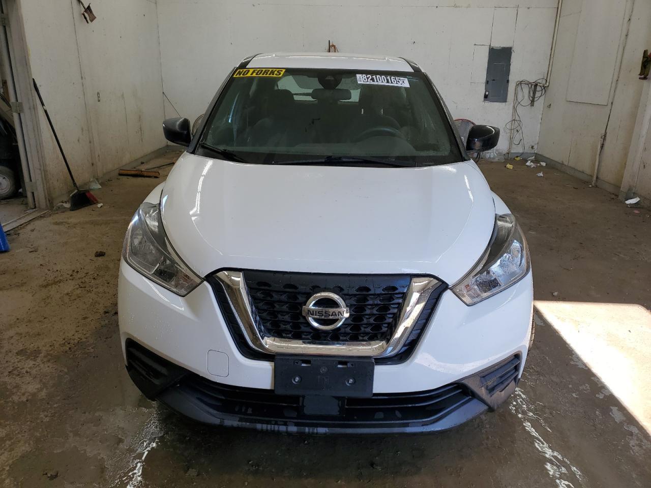 2020 NISSAN KICKS