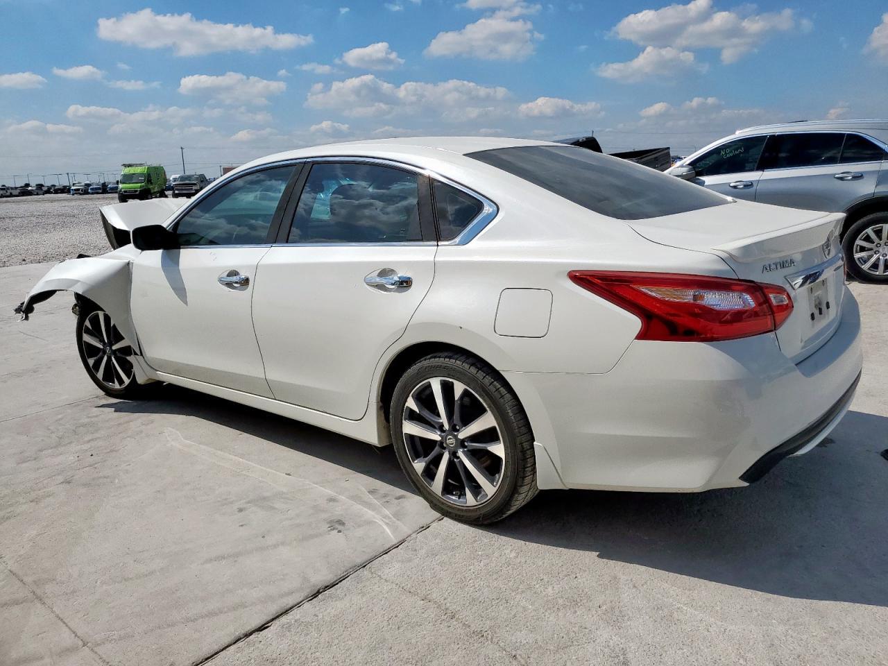 2016 NISSAN ALTIMA