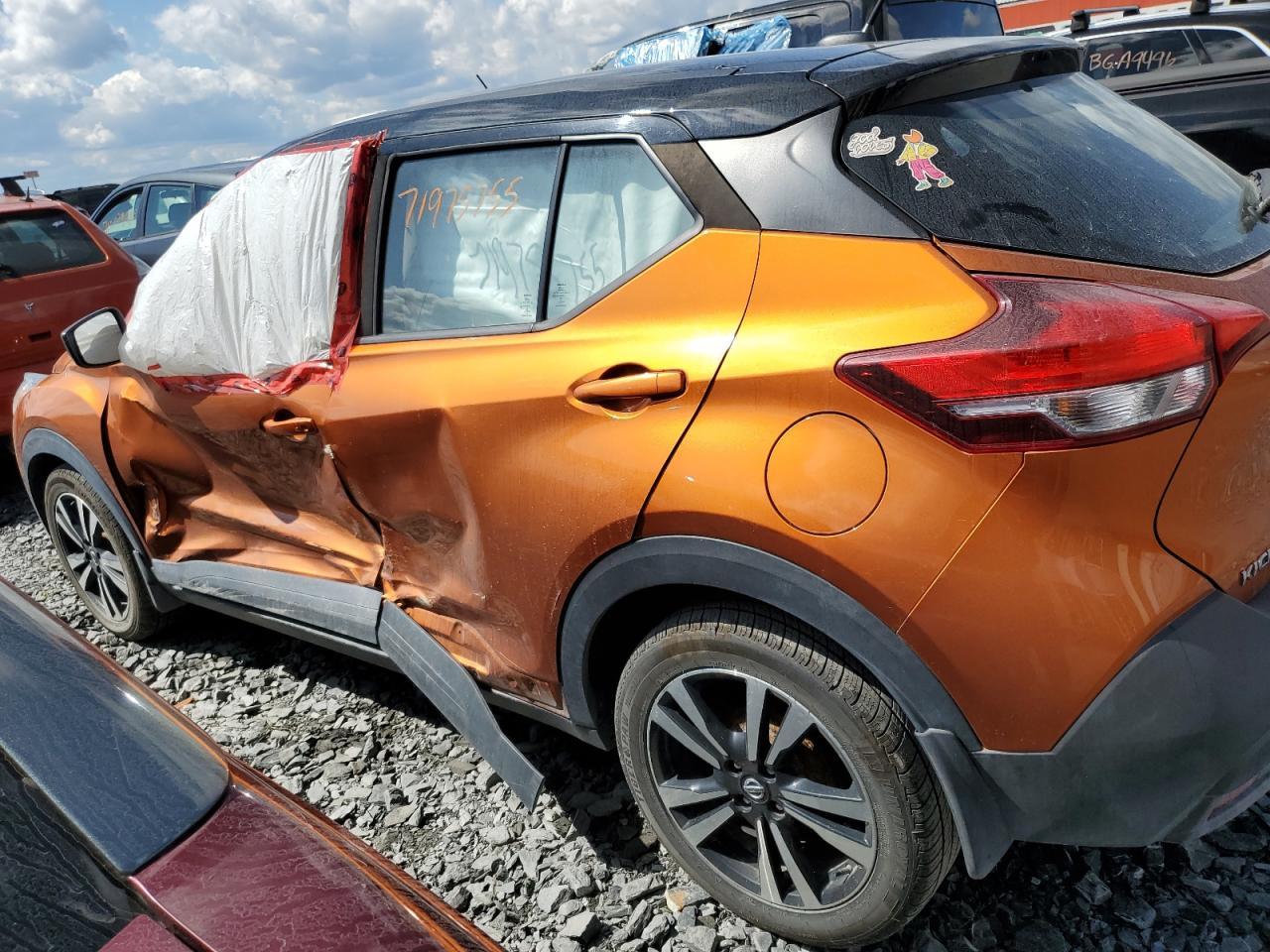 2018 NISSAN KICKS