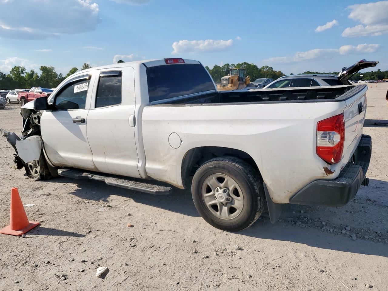 2017 TOYOTA TUNDRA