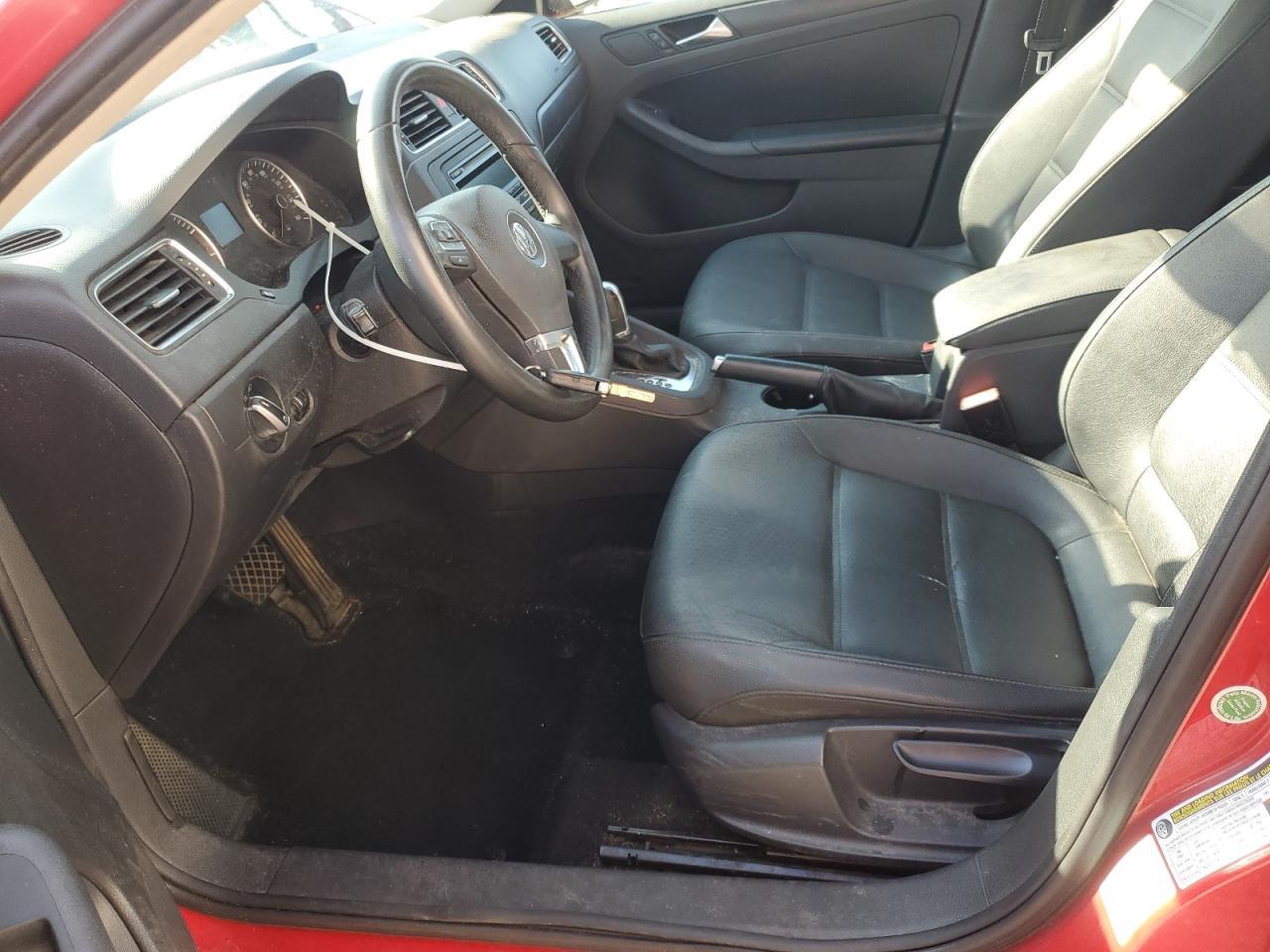 2012 VOLKSWAGEN JETTA