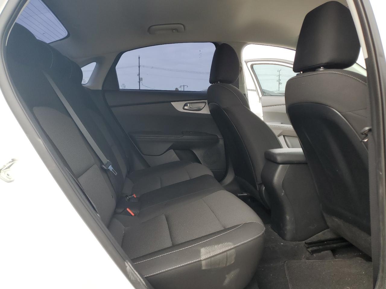2023 KIA FORTE