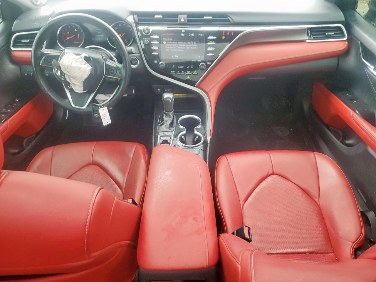 2018 TOYOTA CAMRY