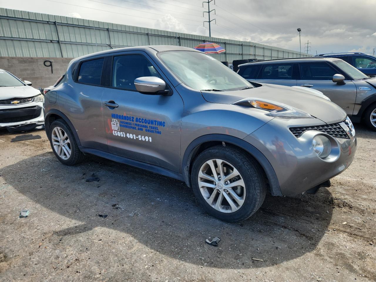 2015 NISSAN Juke