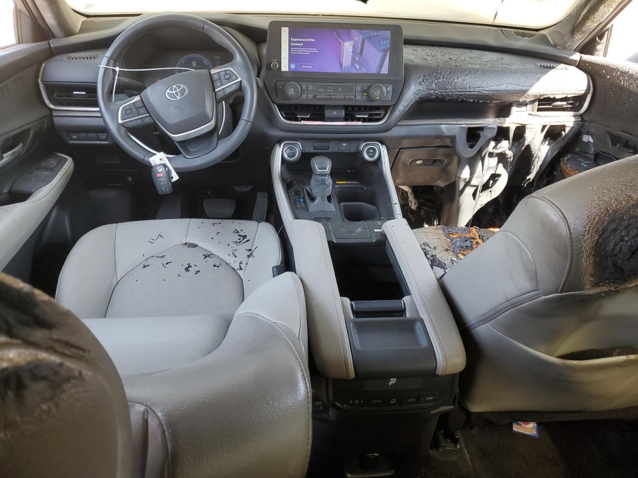 2024 TOYOTA HIGHLANDER