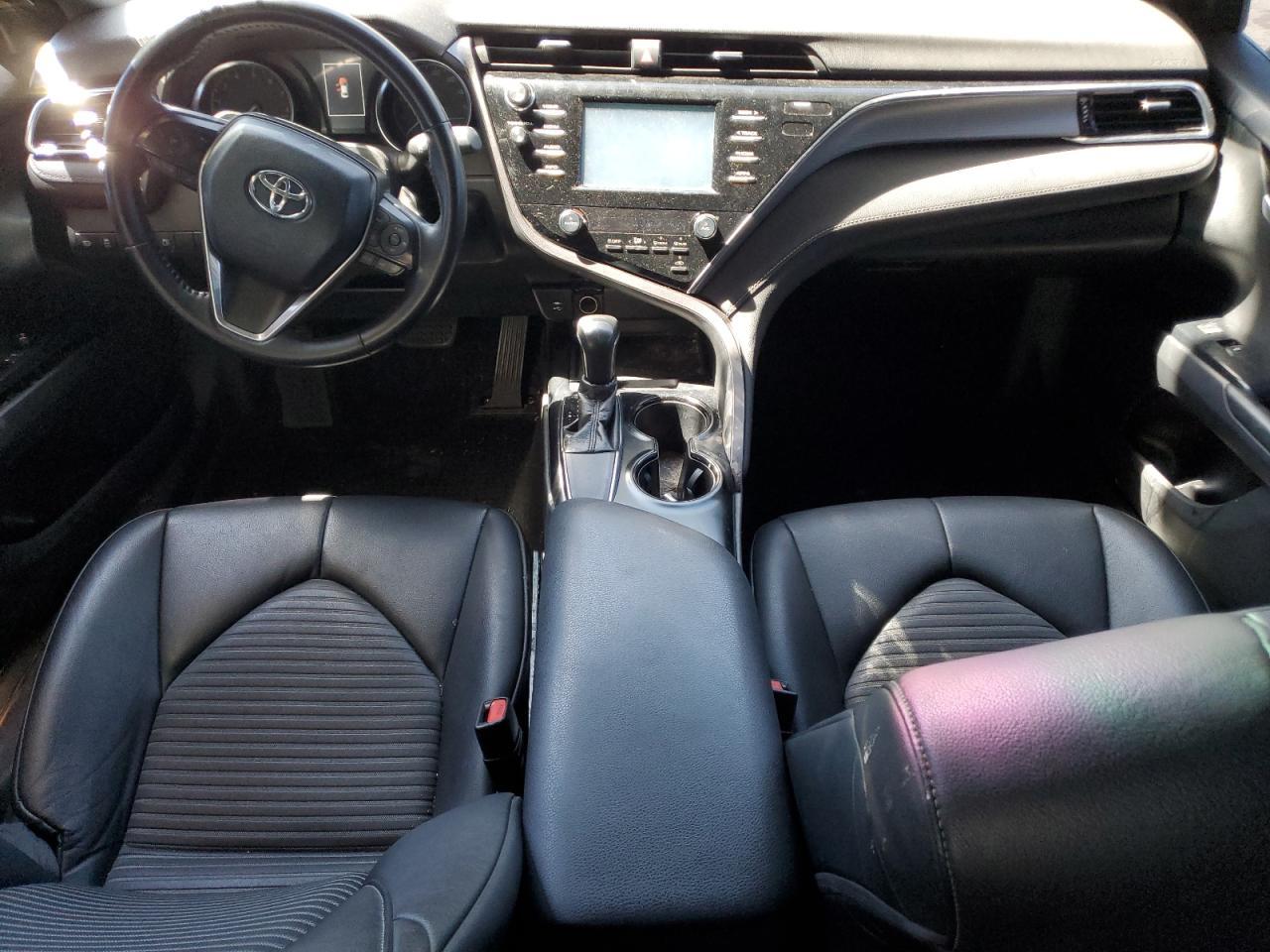 2018 TOYOTA CAMRY