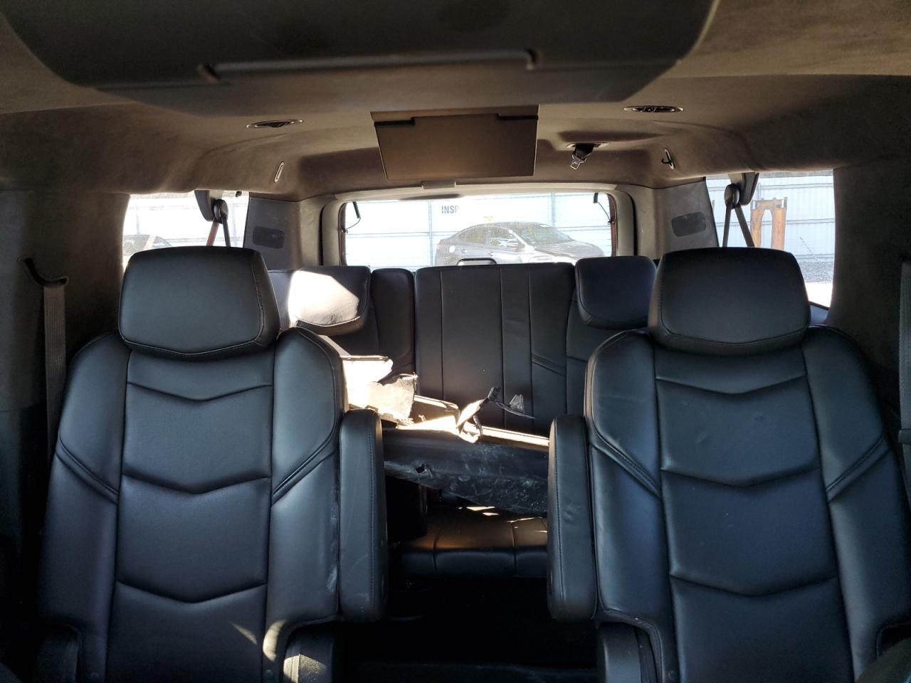2018 CADILLAC Escalade ESV