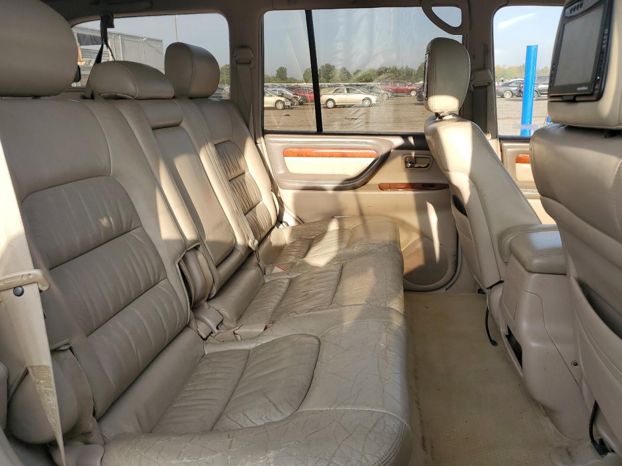 2000 LEXUS Lx
