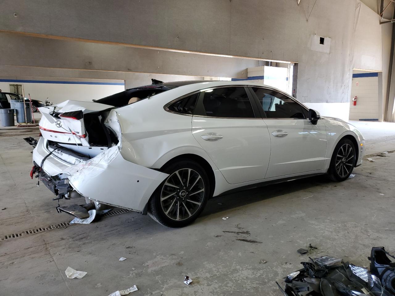 2022 HYUNDAI SONATA
