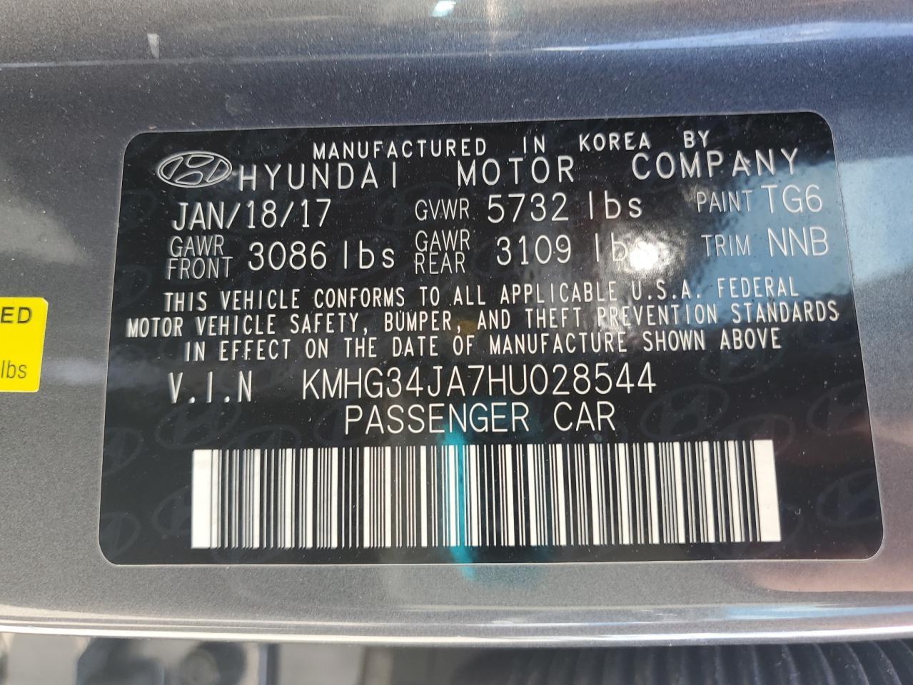 2017 GENESIS G90