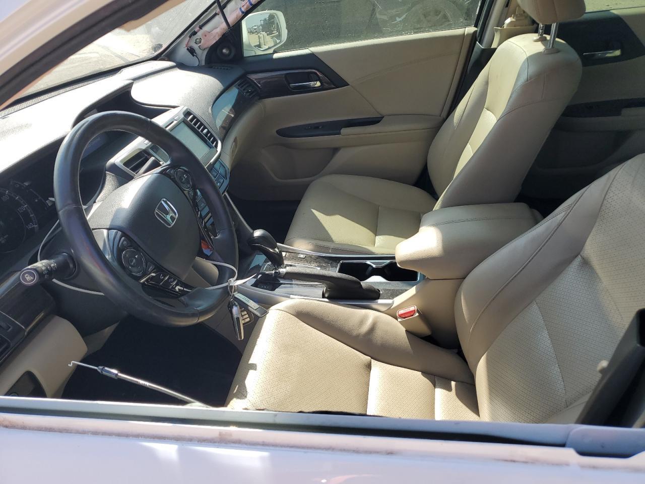2017 HONDA ACCORD