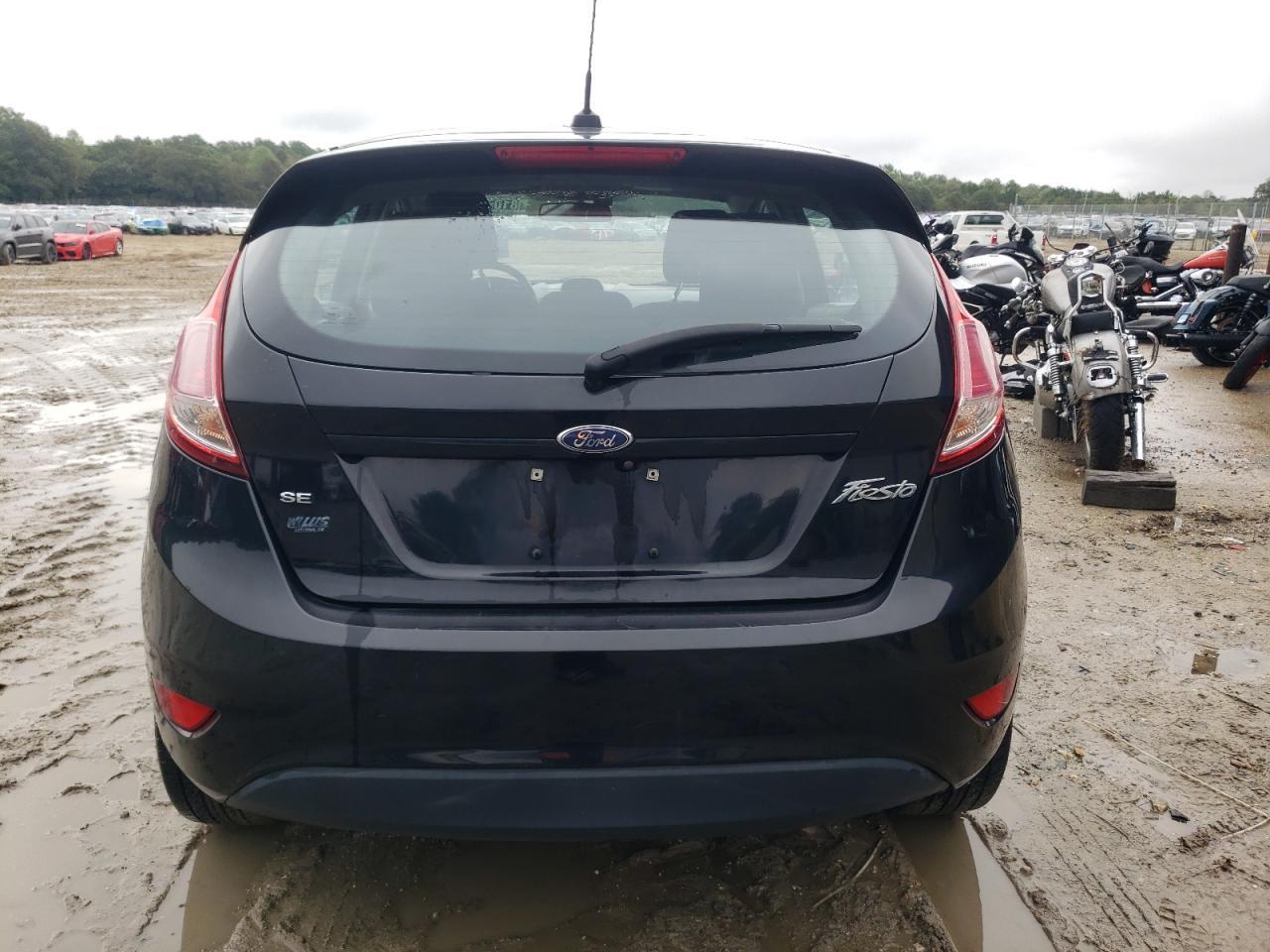 2018 FORD Fiesta