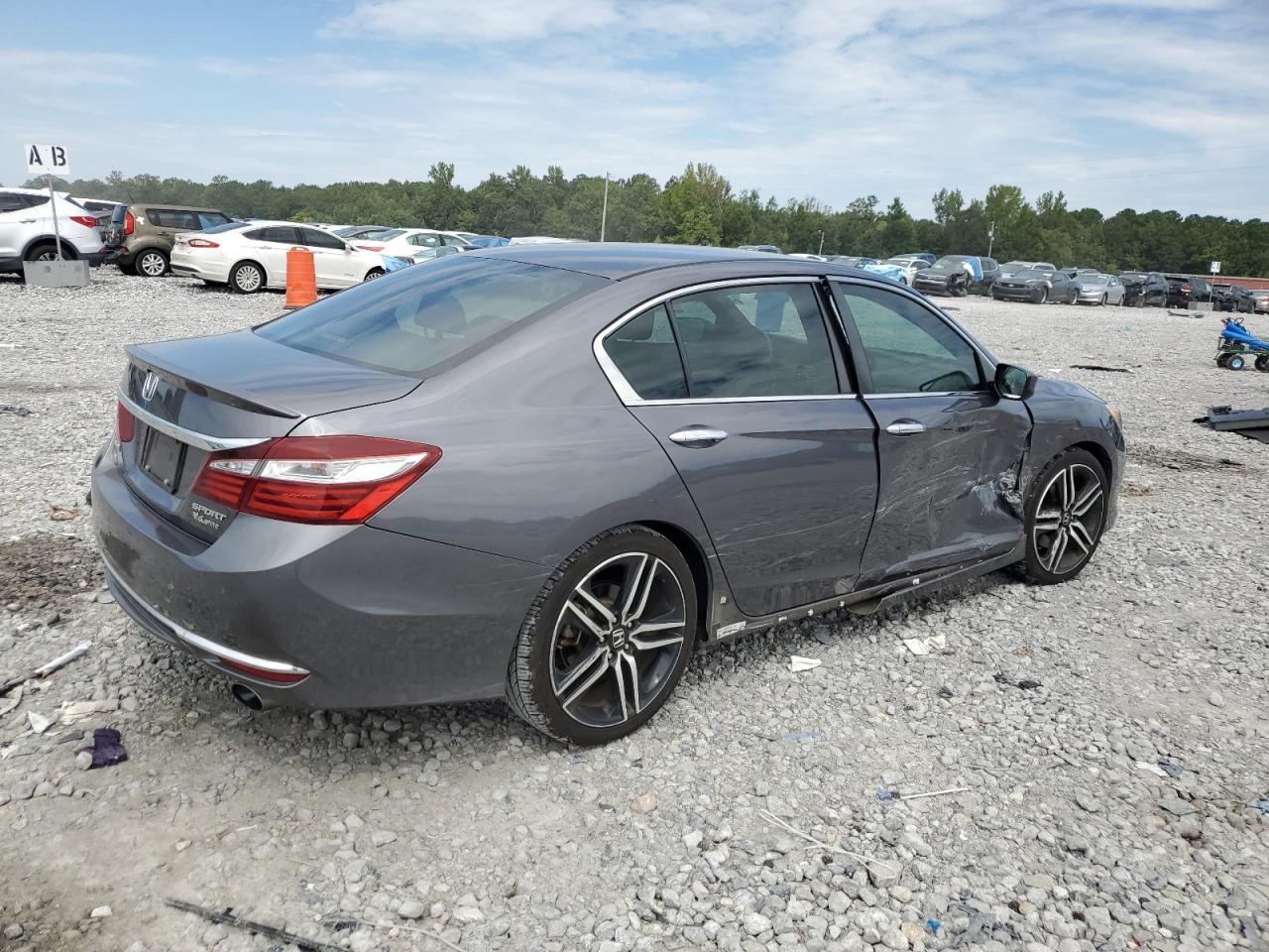 2017 HONDA ACCORD