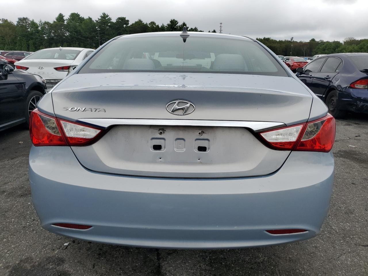 2011 HYUNDAI SONATA