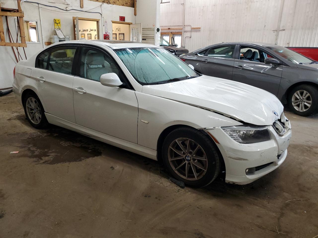 2010 BMW 3 SERIES