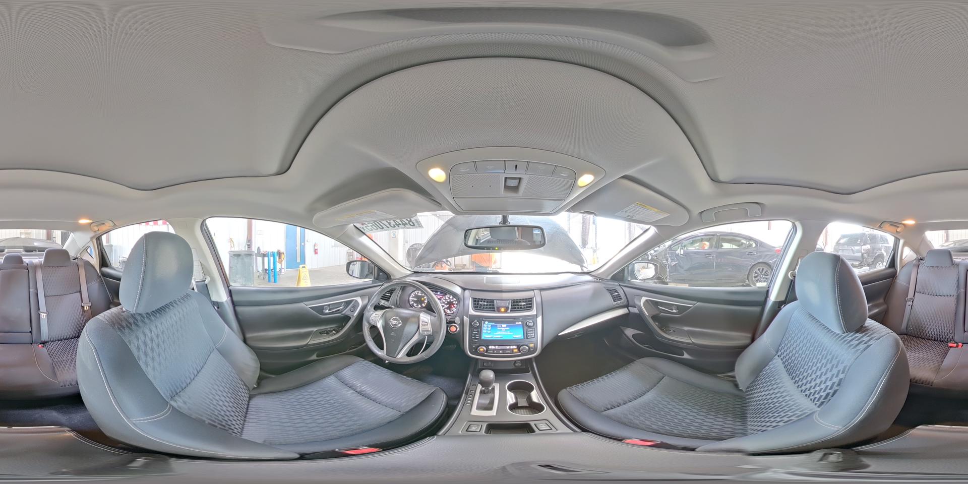 2017 NISSAN ALTIMA