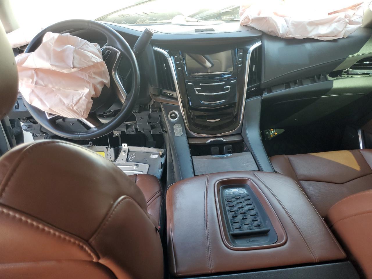 2015 CADILLAC ESCALADE