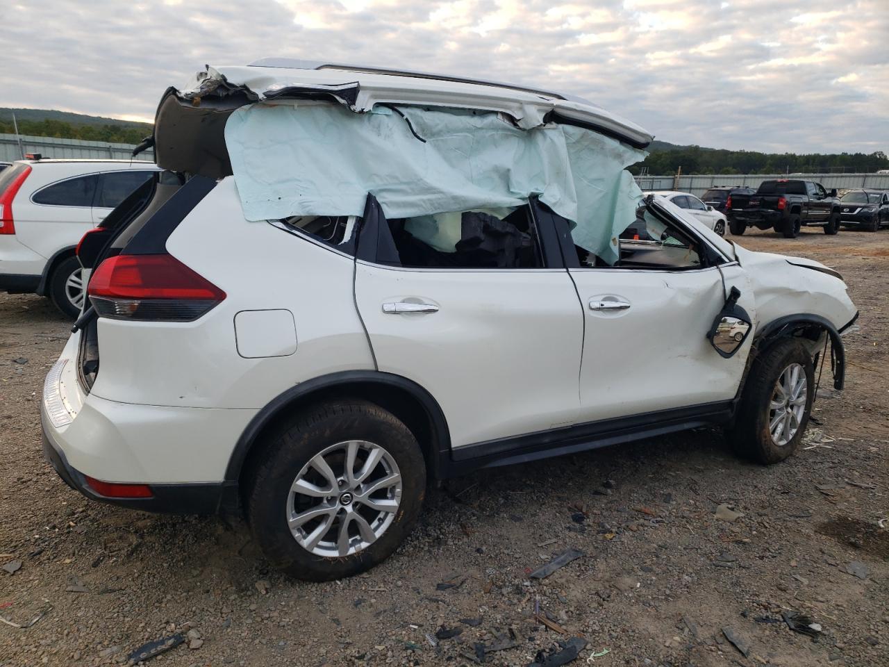 2018 NISSAN ROGUE
