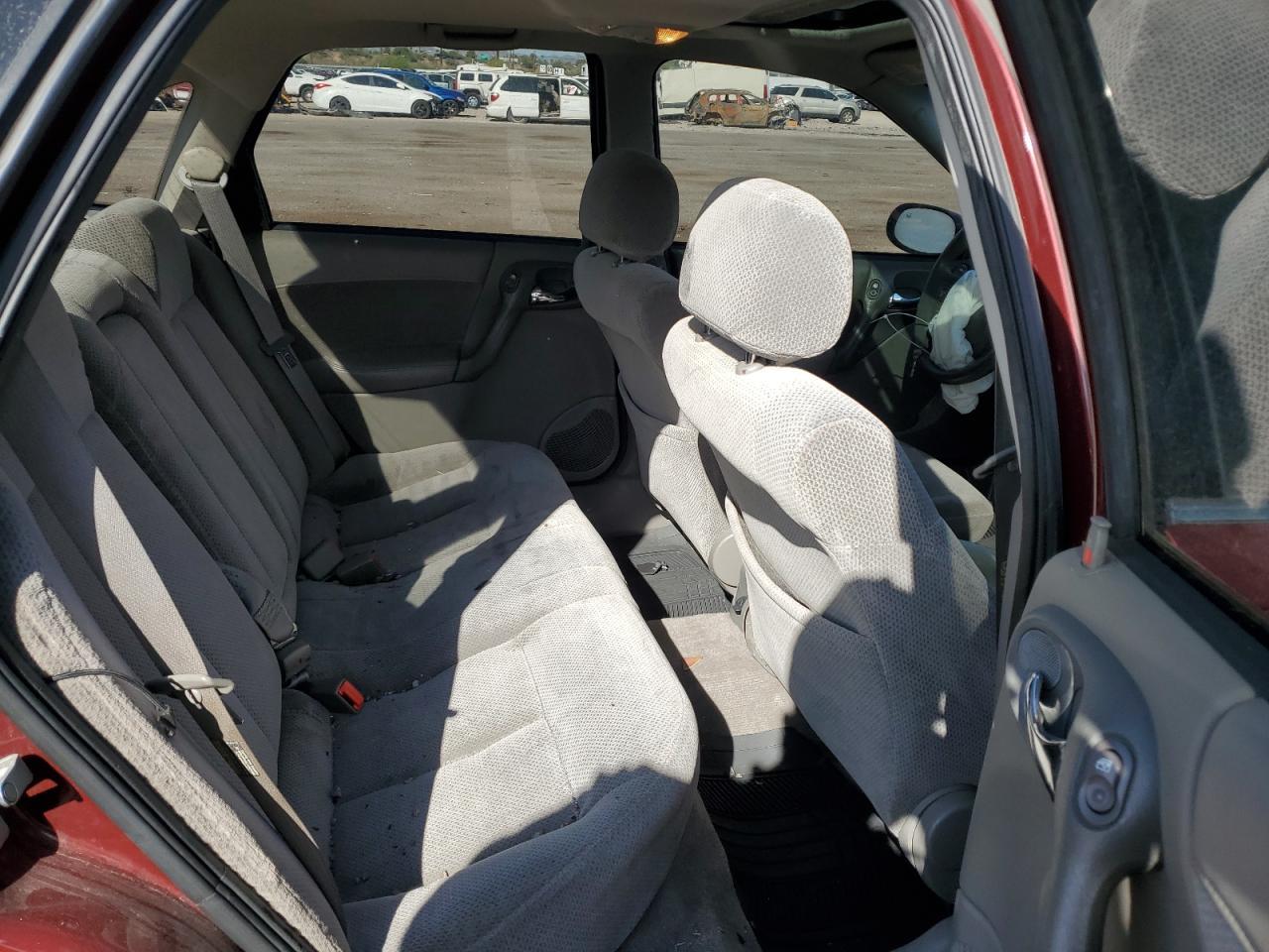 2002 SATURN L300