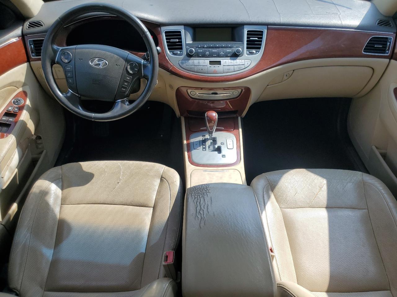 2012 HYUNDAI GENESIS