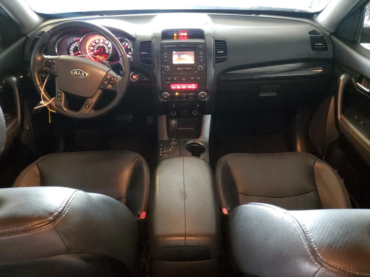 2013 KIA SORENTO