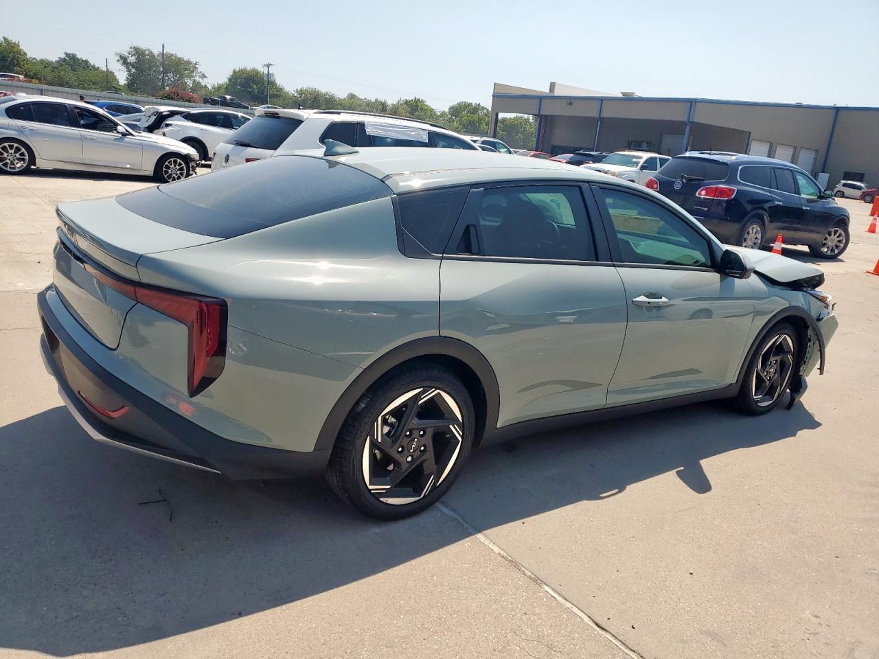2025 KIA K4