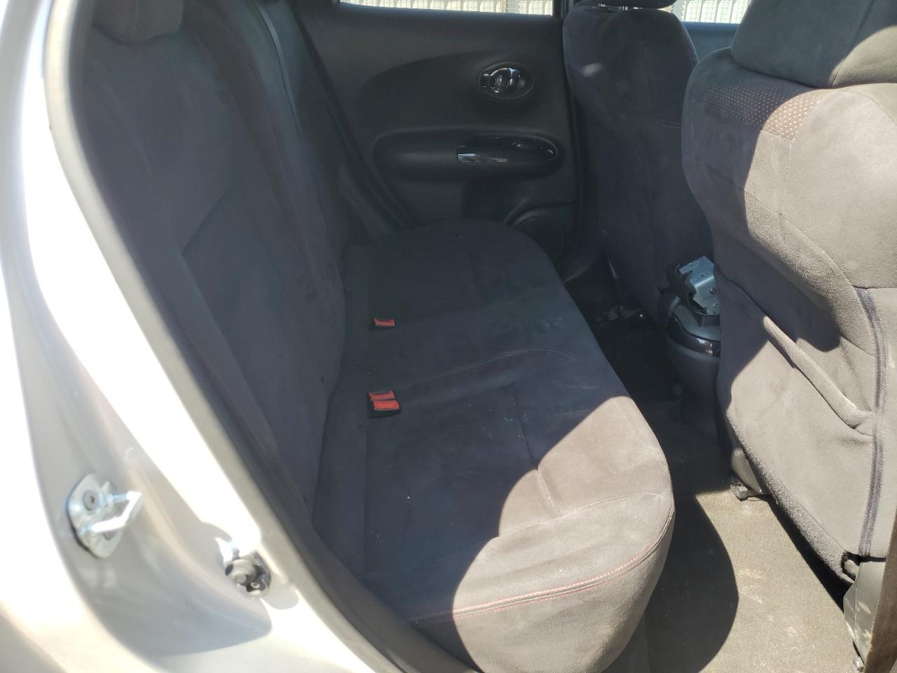 2016 NISSAN Juke