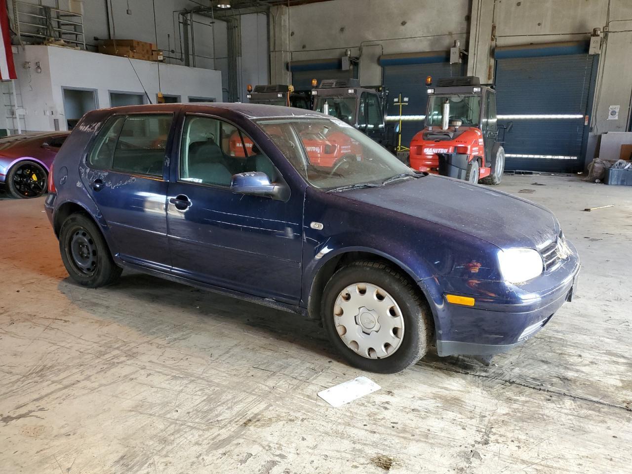 2003 VOLKSWAGEN GOLF