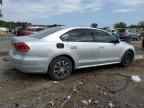 2014 VOLKSWAGEN Passat