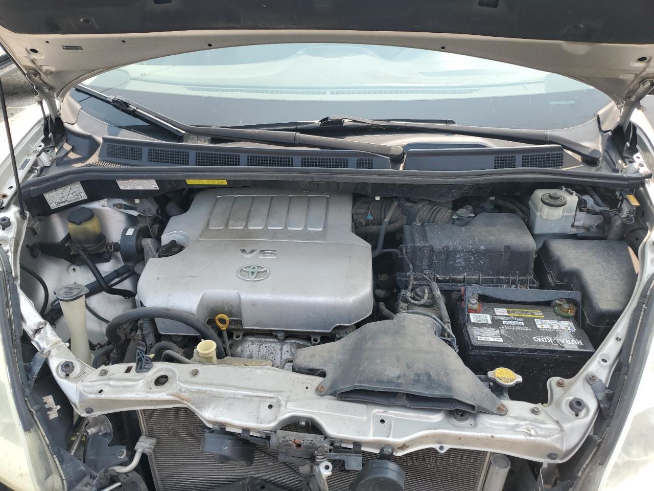 2008 TOYOTA SIENNA