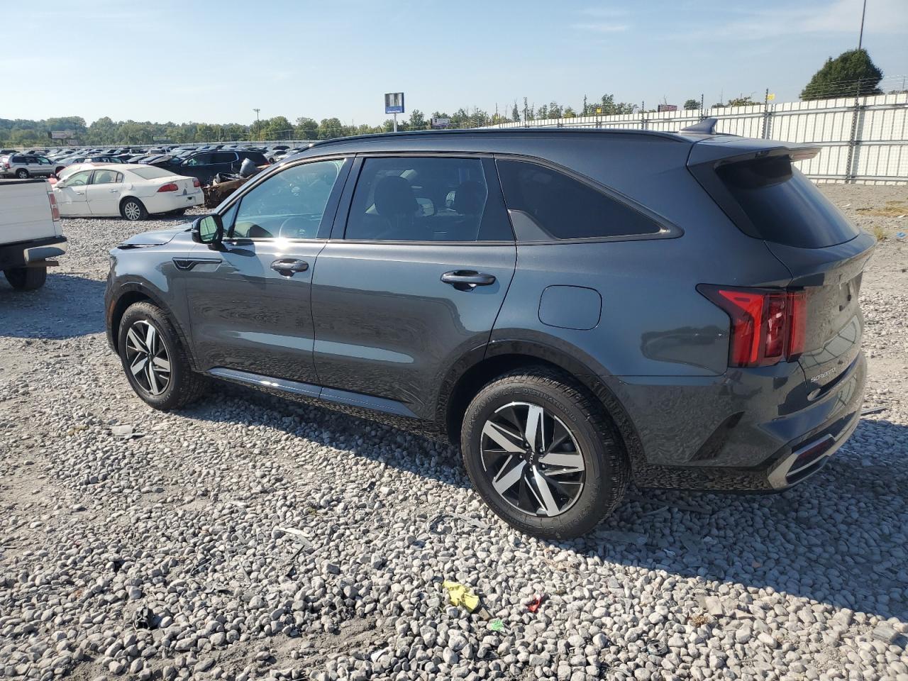 2023 KIA SORENTO