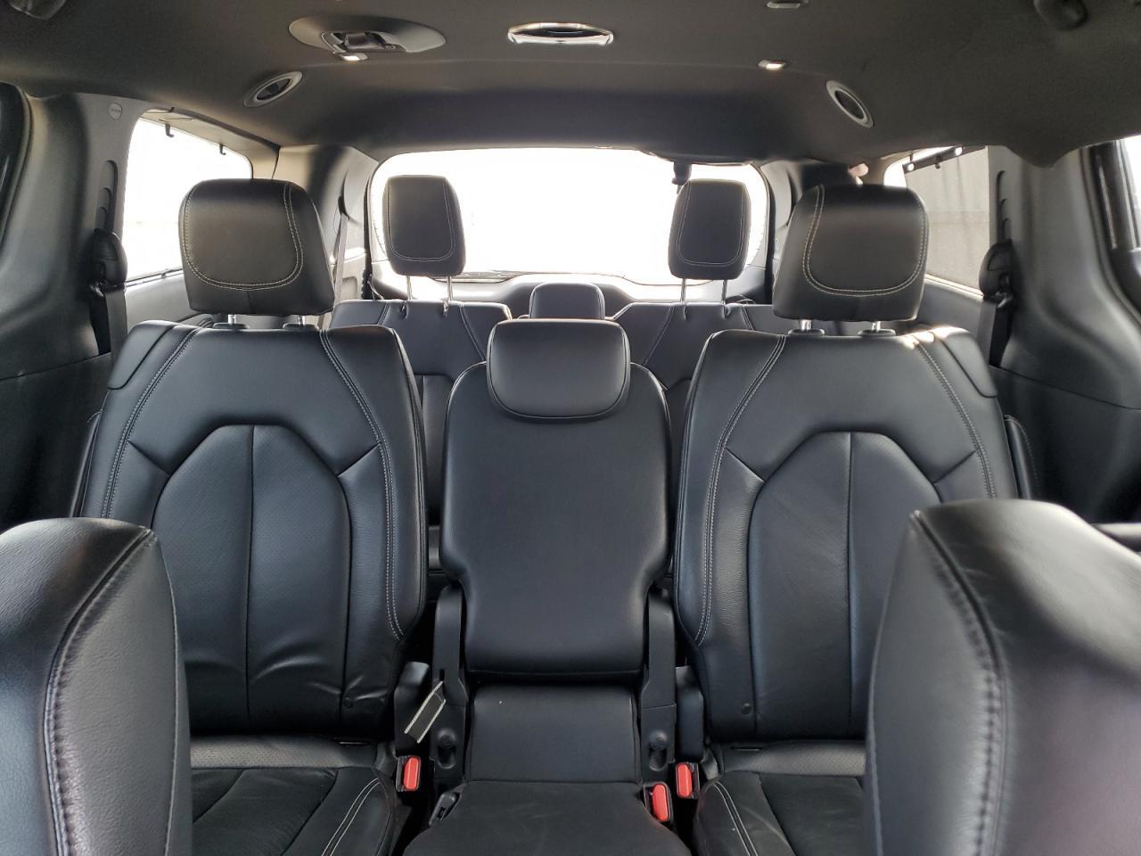 2022 CHRYSLER Pacifica