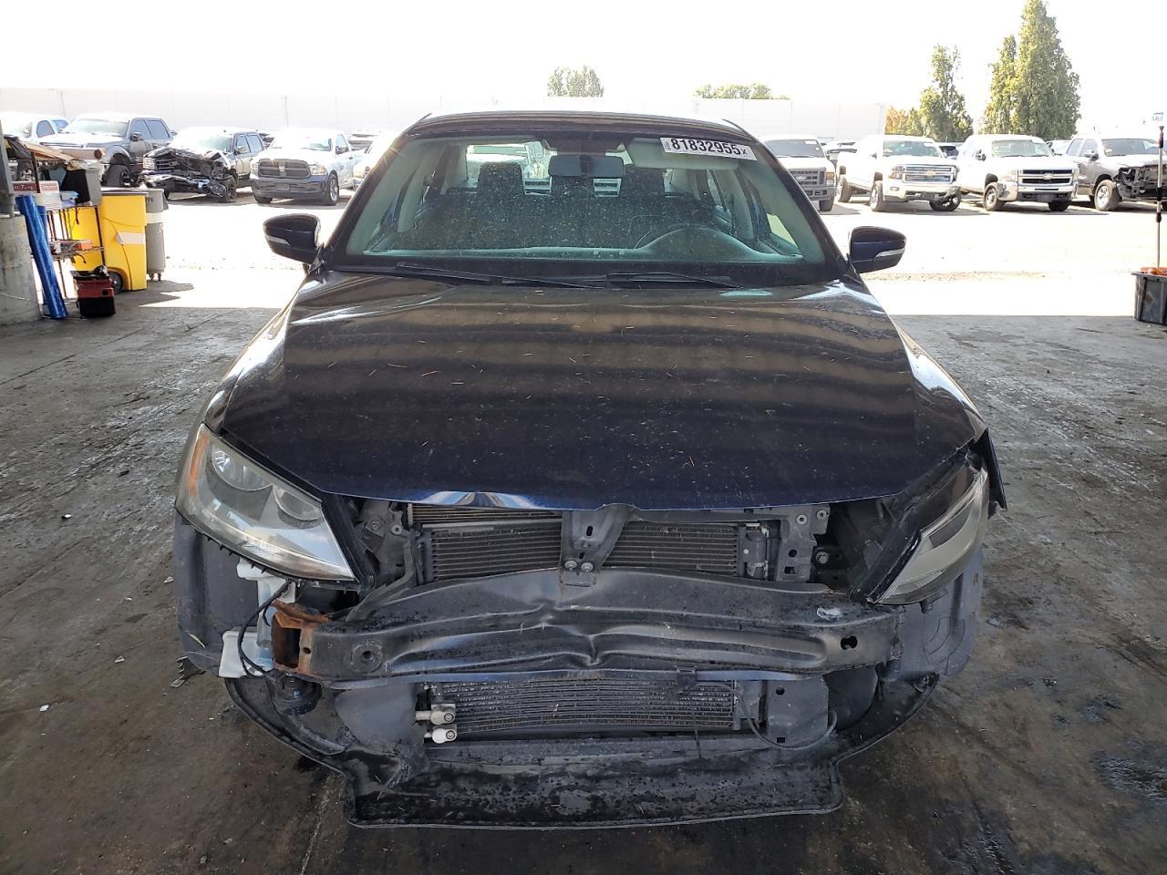 2014 VOLKSWAGEN JETTA