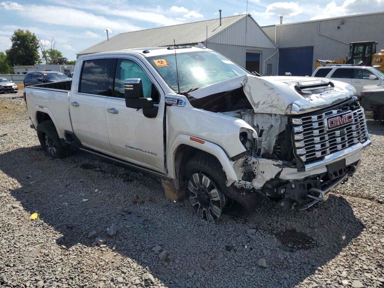 2024 GMC Sierra