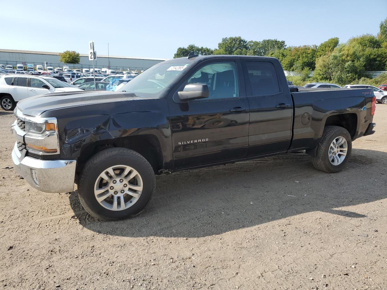2018 CHEVROLET Silverado