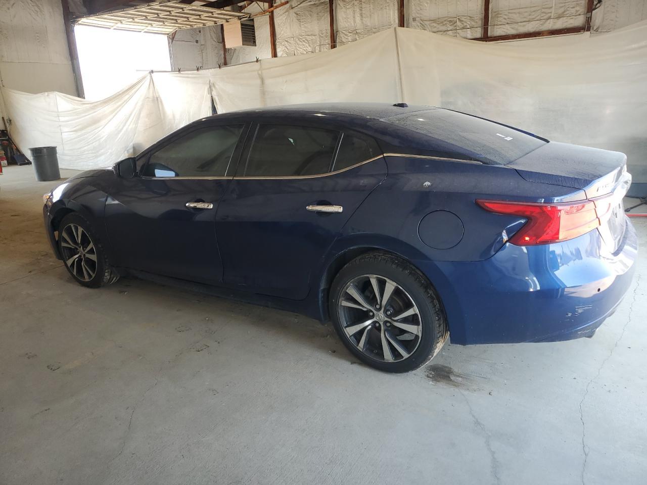 2016 NISSAN Maxima