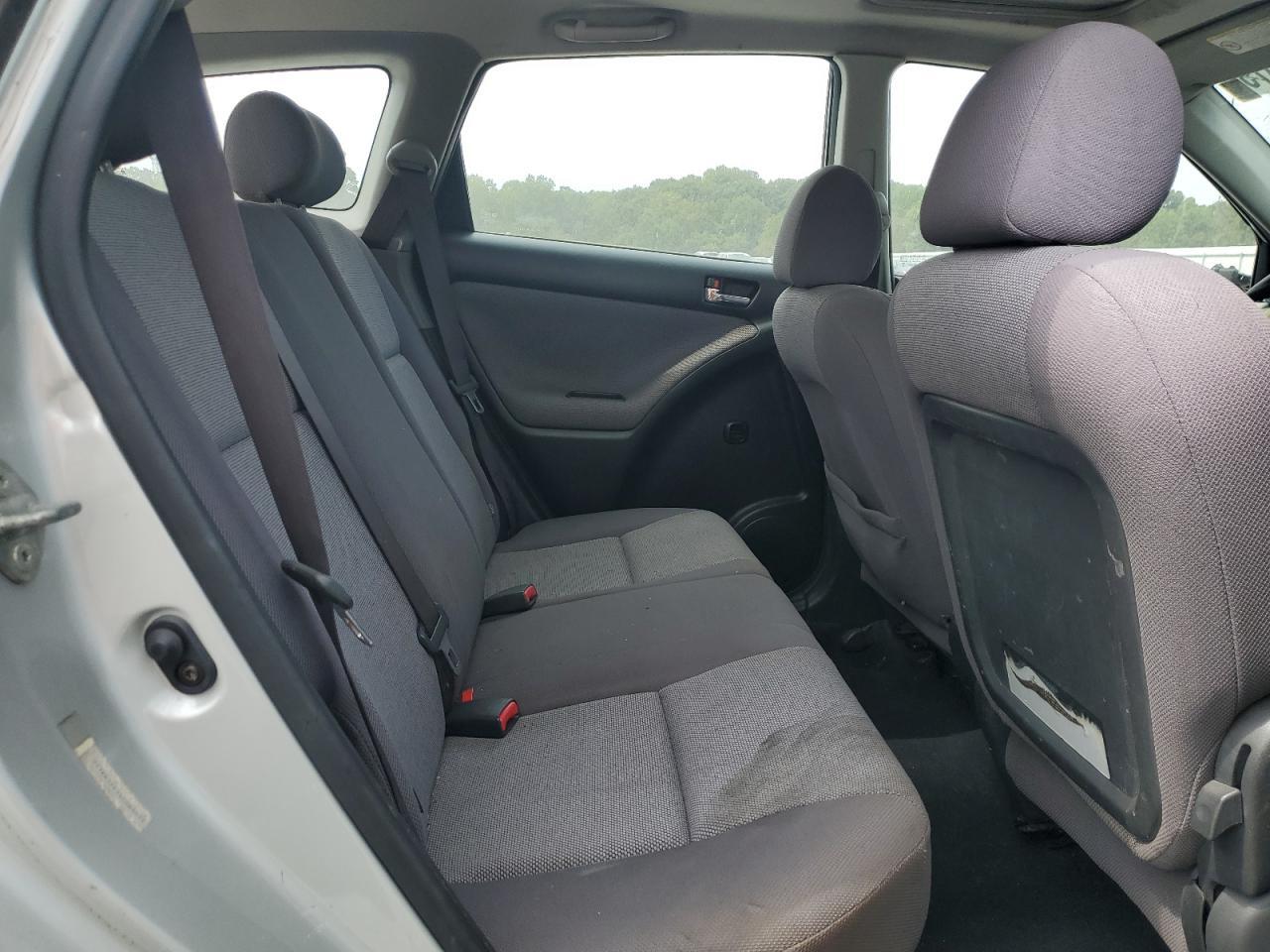 2004 TOYOTA COROLLA