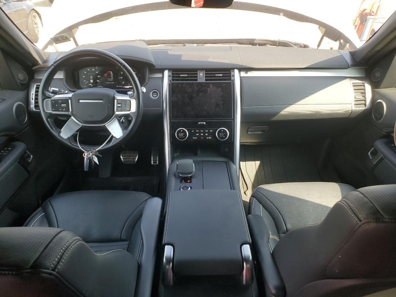 2022 LAND ROVER Discovery