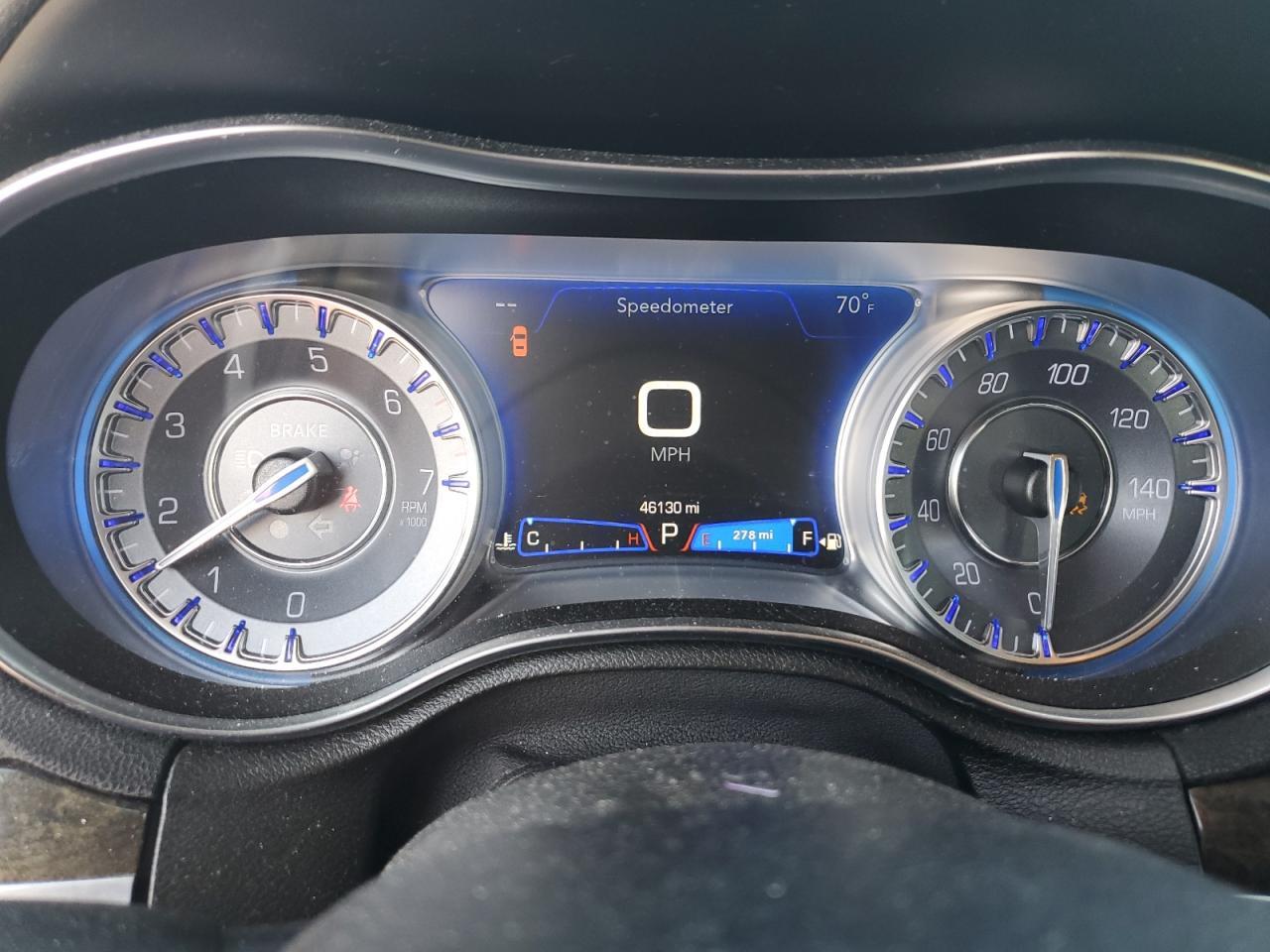 2019 CHRYSLER 300