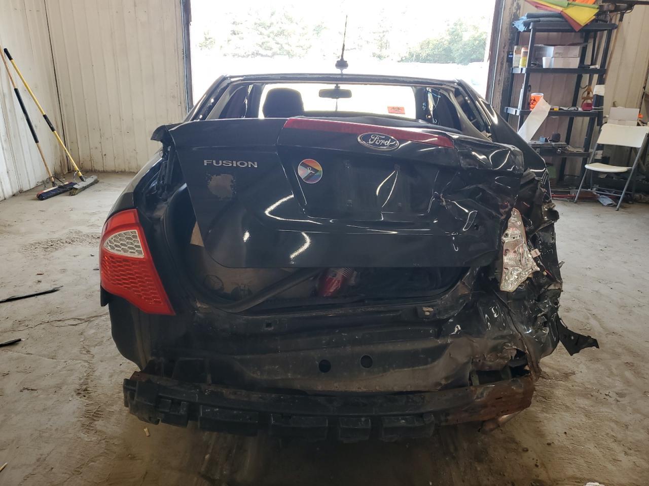 2011 FORD FUSION