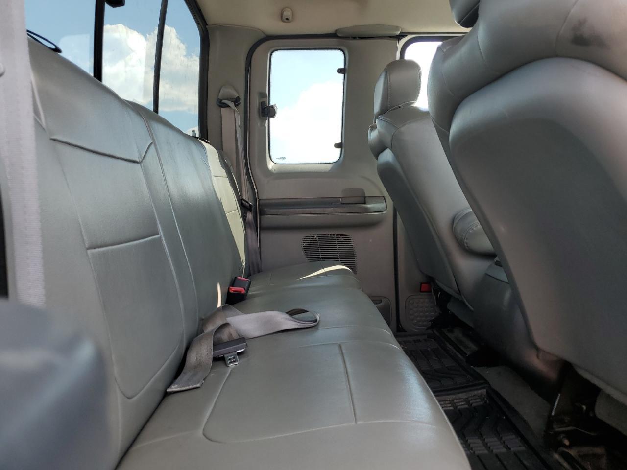 2004 FORD F-250