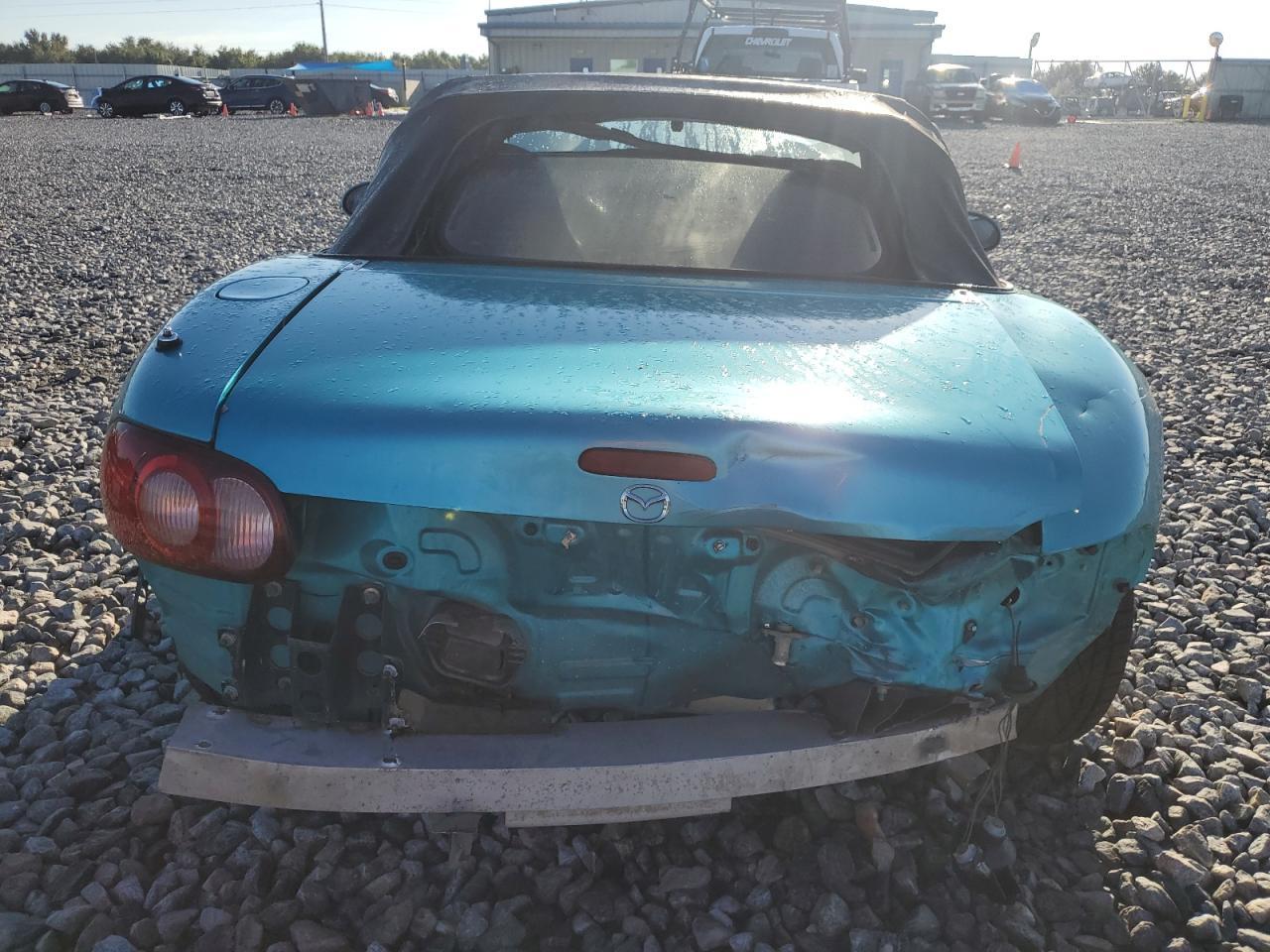 2003 MAZDA MX-5 Miata