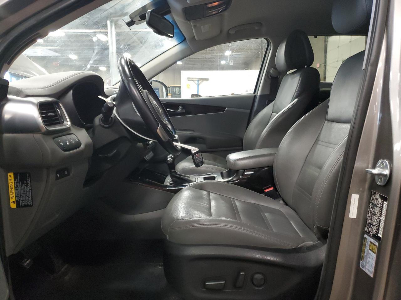 2016 KIA SORENTO
