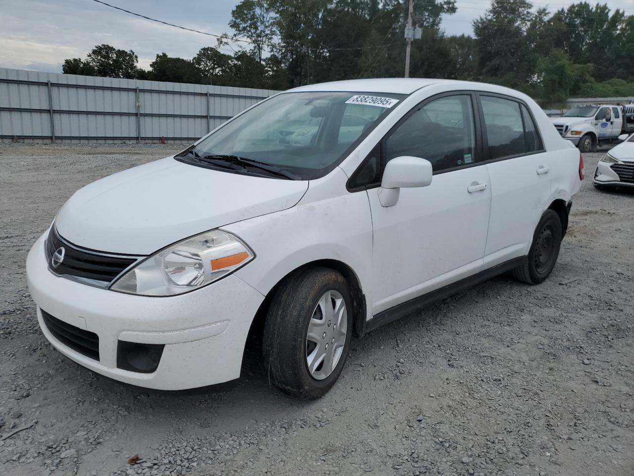2010 NISSAN VERSA